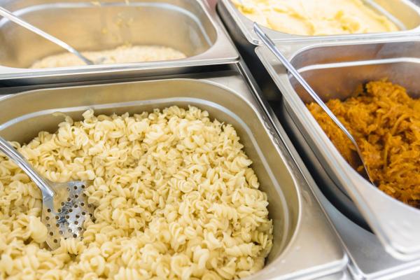 School canteen food