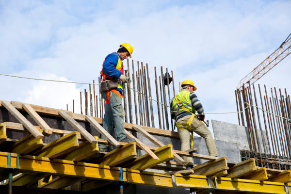 construction safety on building site
